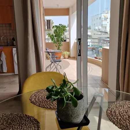 Lejlighed Center 2 *